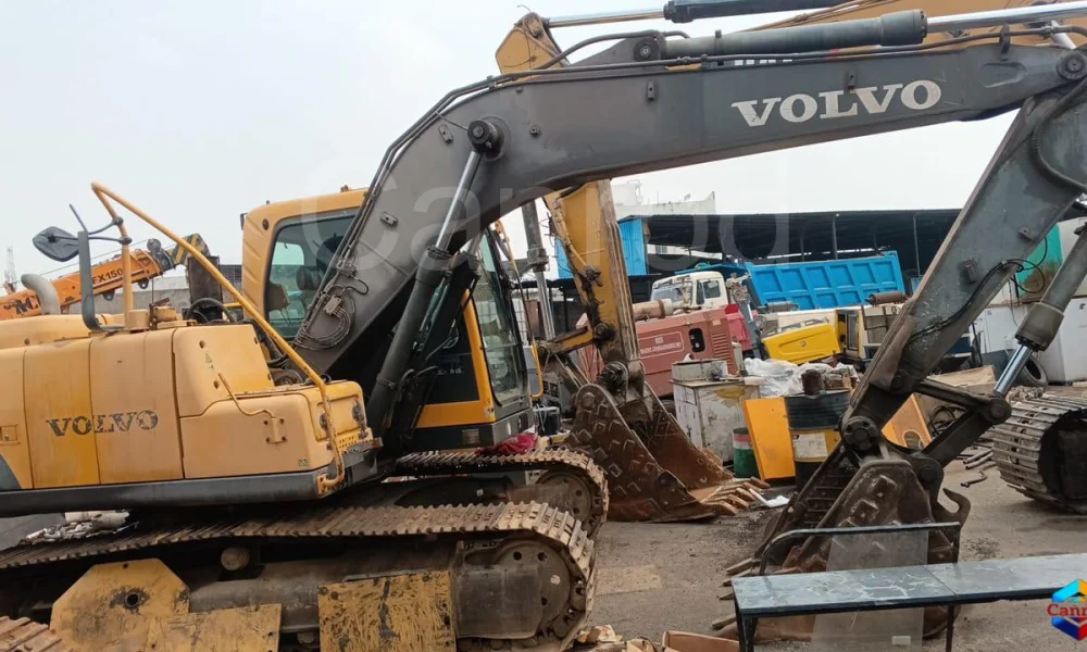 Volvo EC140BLC Excavator